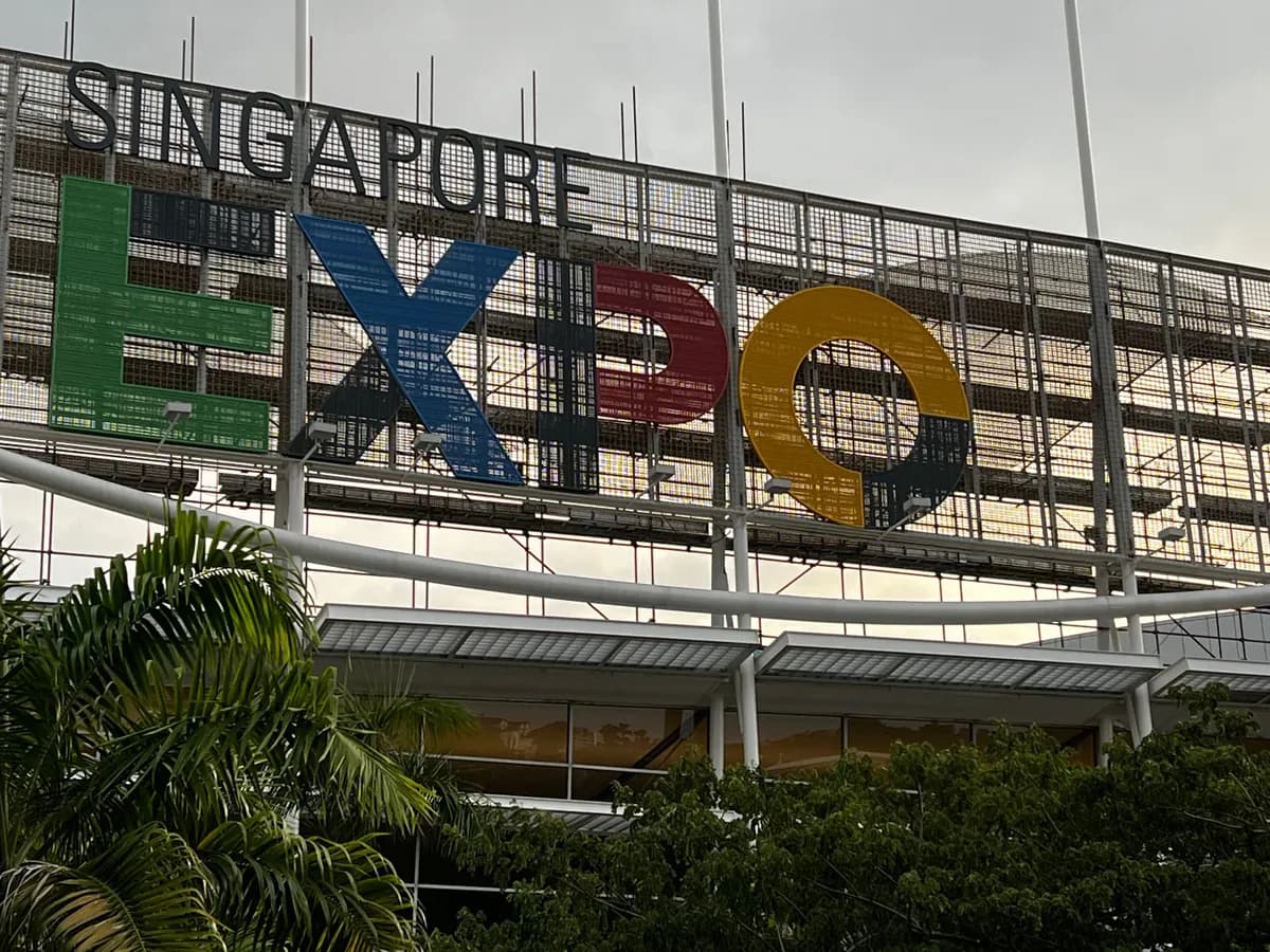The Singapore Expo building sign